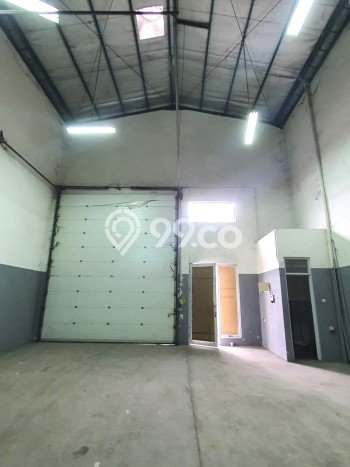 Lokasi Strategis! Dijual Gudang Bisnis di Cakung, Jakarta Timur Kondisi Baik Lokasi Strategis! Dijual Gudang Bisnis di Cakung, Jakarta Timur Kondisi Baik