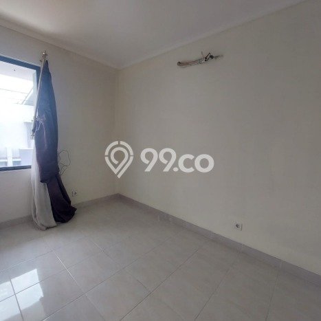 Dijual Rumah Kost di Summarecon Serpong, Tangerang, 10 KT, 3 KM, Bangunan 142m2 Dijual Rumah Kost di Summarecon Serpong, Tangerang, 10 KT, 3 KM, Bangunan 142m2