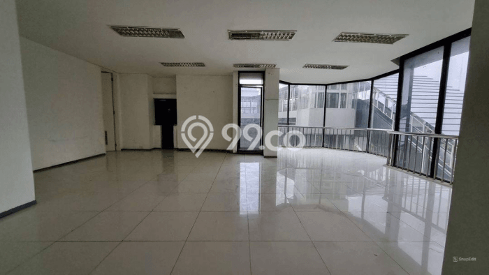 Ruko Dijual di Kelapa Gading LT 624m2, LB 448m2 untuk Investasi Ruko Dijual di Kelapa Gading LT 624m2, LB 448m2 untuk Investasi