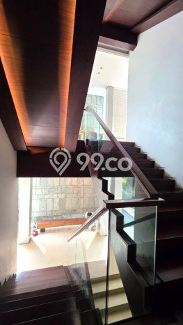 Hunian Elit LB 1900m2 Siap Huni Desain Elegan di Pantai Indah Kapuk, Jakarta Utara Hunian Elit LB 1900m2 Siap Huni Desain Elegan di Pantai Indah Kapuk, Jakarta Utara