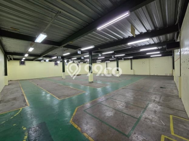 Unit Gudang Dijual di Cakung Jakarta Timur Luas Bangunan 1177m2 Unit Gudang Dijual di Cakung Jakarta Timur Luas Bangunan 1177m2