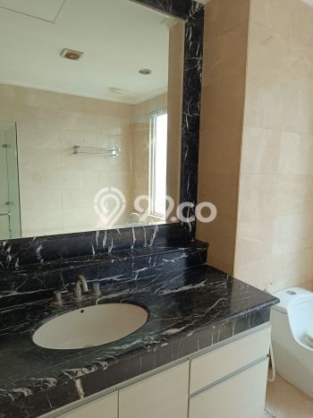 Dijual Apartemen Mewah di Kebayoran Lama, Jakarta Selatan 3 Kamar Tidur Dijual Apartemen Mewah di Kebayoran Lama, Jakarta Selatan 3 Kamar Tidur