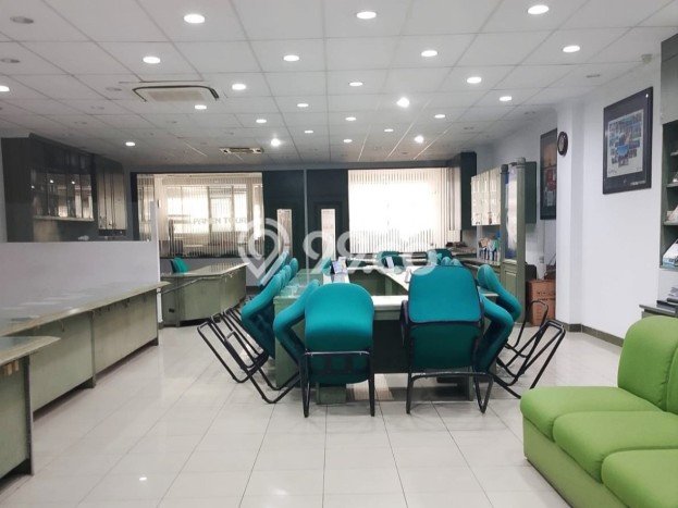 AREA TERSIBUK! Ruko di Petojo, Luas 262m², Nilai Prospektif AREA TERSIBUK! Ruko di Petojo, Luas 262m², Nilai Prospektif