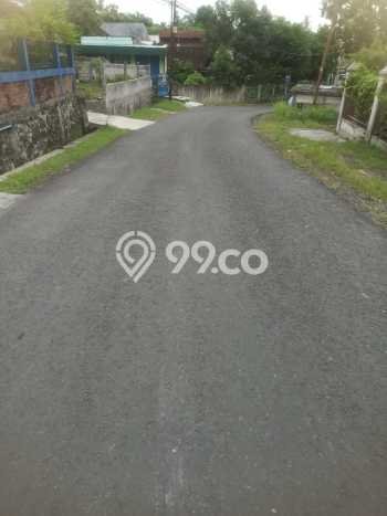 For Sale Rumah 3 Kamar Lokasi Ideal Bagus dan Strategis di Sleman For Sale Rumah 3 Kamar Lokasi Ideal Bagus dan Strategis di Sleman