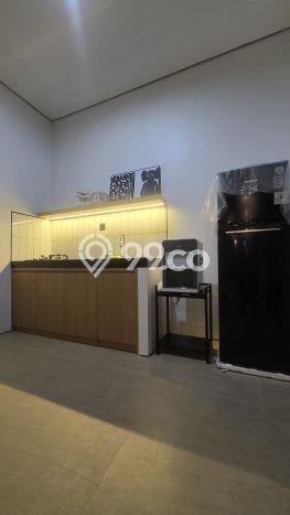 Rumah Kost untuk Dijual di Sleman dengan 10 KT, 10 KM, Luas 180m2 Rumah Kost untuk Dijual di Sleman dengan 10 KT, 10 KM, Luas 180m2