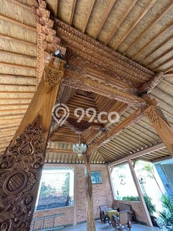 Ready to Use! Premium House LT 472m2 Desain Modern di Sleman Ready to Use! Premium House LT 472m2 Desain Modern di Sleman