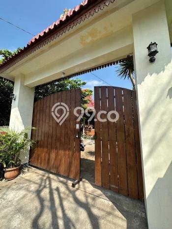 Ready to Use! Premium House LT 472m2 Desain Modern di Sleman Ready to Use! Premium House LT 472m2 Desain Modern di Sleman