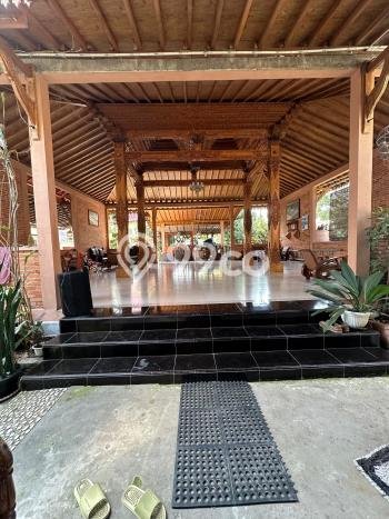 Ready to Use! Premium House LT 472m2 Desain Modern di Sleman Ready to Use! Premium House LT 472m2 Desain Modern di Sleman