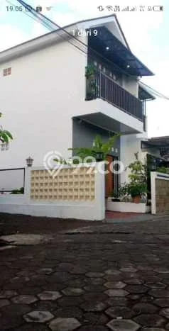 Disewakan! Rumah 4 Kamar Tidur &
2 Kamar Mandi di Sleman, Yogyakarta Disewakan! Rumah 4 Kamar Tidur &
2 Kamar Mandi di Sleman, Yogyakarta