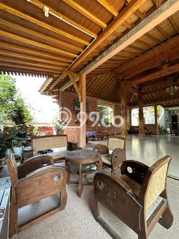 Ready to Use! Premium House LT 472m2 Desain Modern di Sleman Ready to Use! Premium House LT 472m2 Desain Modern di Sleman