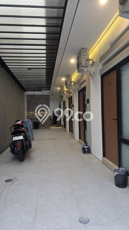 Rumah Kost untuk Dijual di Sleman dengan 10 KT, 10 KM, Luas 180m2 Rumah Kost untuk Dijual di Sleman dengan 10 KT, 10 KM, Luas 180m2