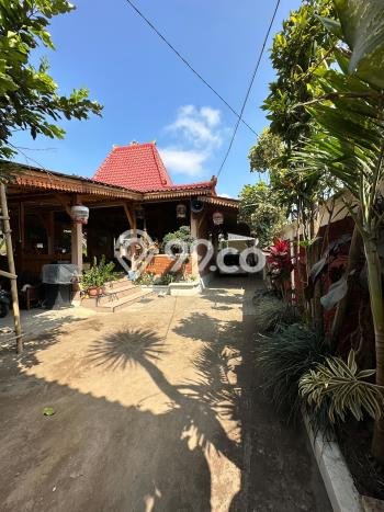 Ready to Use! Premium House LT 472m2 Desain Modern di Sleman Ready to Use! Premium House LT 472m2 Desain Modern di Sleman