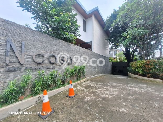 Jual Rumah Luas Elegan Dengan View Eksklusif di Ampera, Jakarta Selatan Jual Rumah Luas Elegan Dengan View Eksklusif di Ampera, Jakarta Selatan