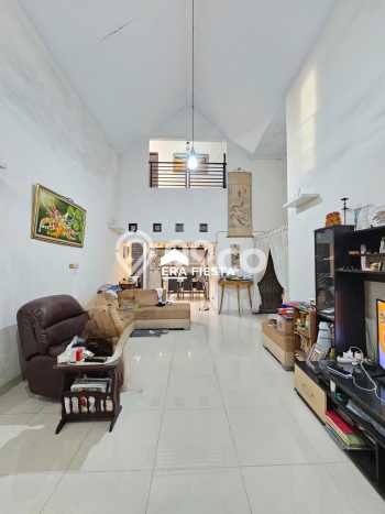 Rumah Elit LB 150m2 Siap Pakai Desain Elegan di Alam Sutera, Tangerang Rumah Elit LB 150m2 Siap Pakai Desain Elegan di Alam Sutera, Tangerang