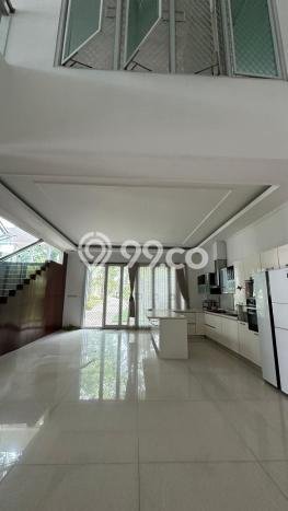 For Sale! Luxury House LT 340m2 Desain Modern di BSD The Green For Sale! Luxury House LT 340m2 Desain Modern di BSD The Green