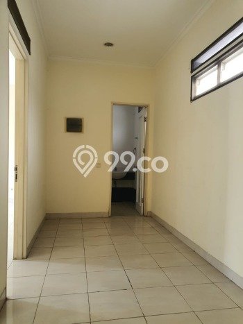 Rumah Elit Modern Tanpa Renovasi di Gading Serpong Tangerang Rumah Elit Modern Tanpa Renovasi di Gading Serpong Tangerang