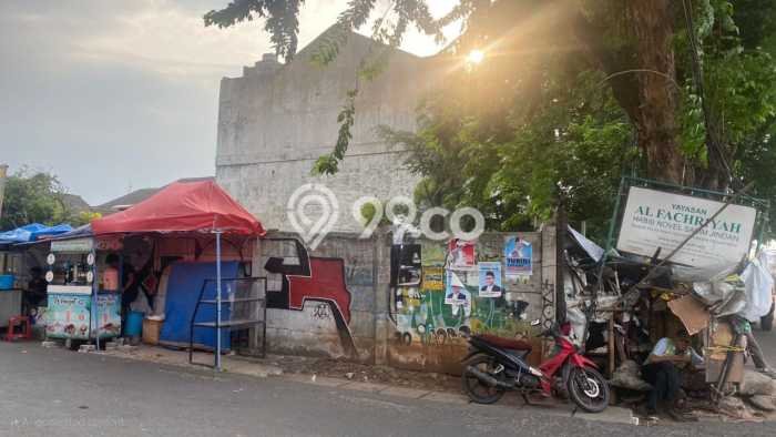 Tanah Strategis Dijual di Ciledug Tangerang 524m2 Tanah Strategis Dijual di Ciledug Tangerang 524m2