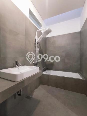 For Sale! Luxury House LT 732m2 Desain Elegan di TB Simatupang For Sale! Luxury House LT 732m2 Desain Elegan di TB Simatupang