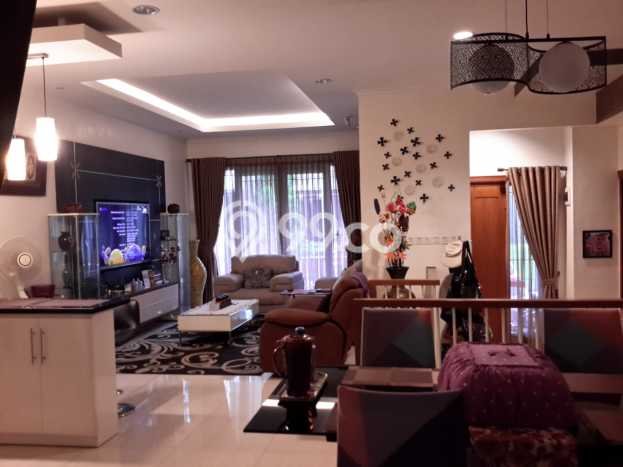 Jual Rumah Luas Megah Dengan View Cantik di BSD, Tangerang Jual Rumah Luas Megah Dengan View Cantik di BSD, Tangerang