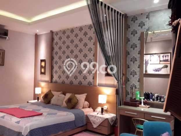 Jual Rumah Luas Megah Dengan View Cantik di BSD, Tangerang Jual Rumah Luas Megah Dengan View Cantik di BSD, Tangerang