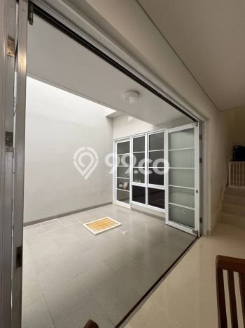 Dijual Rumah Mewah Megah Dengan View Eksklusif di Gading Serpong, Tangerang Dijual Rumah Mewah Megah Dengan View Eksklusif di Gading Serpong, Tangerang