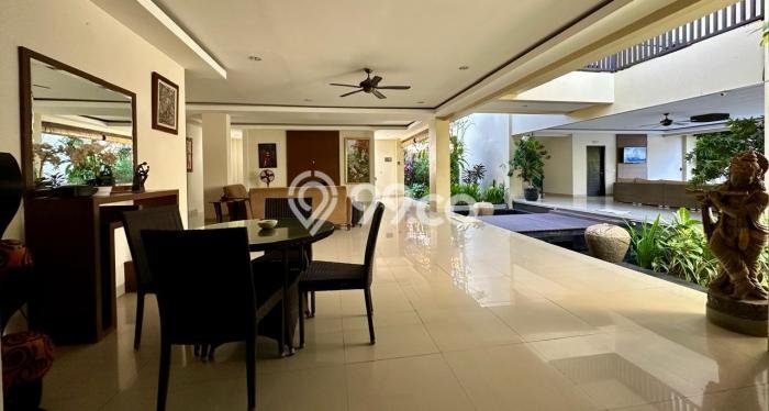 Dijual Vila di , Ukuran 1005m2m², Posisi Strategis Dijual Vila di , Ukuran 1005m2m², Posisi Strategis