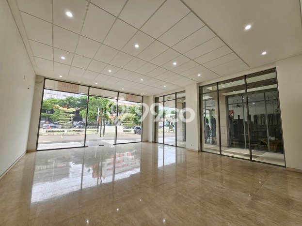 Ruko Dijual di Tangerang LT 151m2 & LB 653m2 Lokasi Terbaik! Ruko Dijual di Tangerang LT 151m2 & LB 653m2 Lokasi Terbaik!