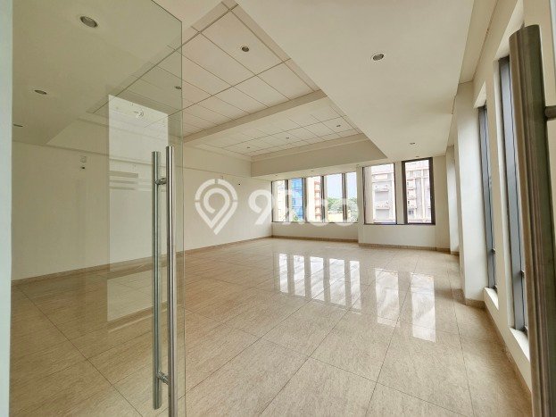 Ruko Dijual di Tangerang LT 151m2 & LB 653m2 Lokasi Terbaik! Ruko Dijual di Tangerang LT 151m2 & LB 653m2 Lokasi Terbaik!