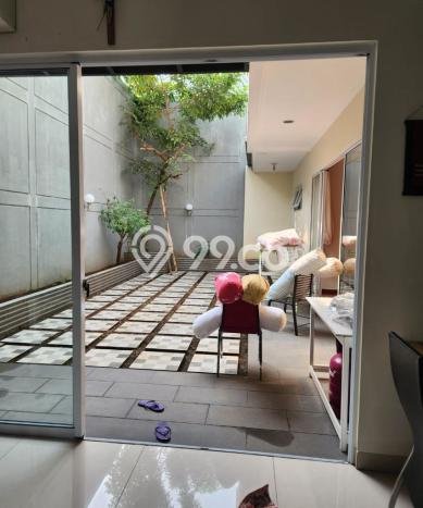 For Sale! Luxury House LT 250m2 Desain Modern di BSD Green Wich For Sale! Luxury House LT 250m2 Desain Modern di BSD Green Wich
