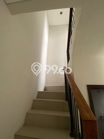 Rumah Luas Asri 3 KT Siap Pakai di BSD Vanya Park Tangerang Rumah Luas Asri 3 KT Siap Pakai di BSD Vanya Park Tangerang