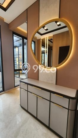 Rumah Elit Modern Siap Huni di BSD Tangerang Rumah Elit Modern Siap Huni di BSD Tangerang