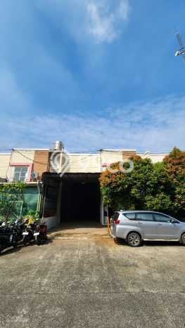 Disewakan Gudang di Kawasan Ramai Jatake Luas 300m2 Disewakan Gudang di Kawasan Ramai Jatake Luas 300m2