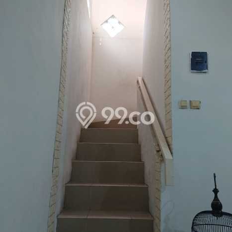 Rumah Modern 4 Kamar LT 105m2 di Graha Raya Rumah Modern 4 Kamar LT 105m2 di Graha Raya
