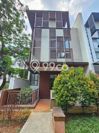 For Sale Hunian Rumah Terawat 3 Kamar di BSD Green Wich, Tangerang For Sale Hunian Rumah Terawat 3 Kamar di BSD Green Wich, Tangerang