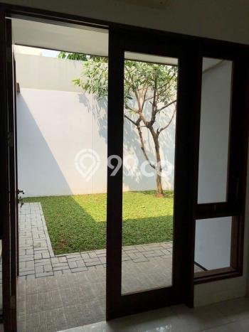 For Sale! Premium House LT 200m2 Desain Elegan di BSD The Green For Sale! Premium House LT 200m2 Desain Elegan di BSD The Green