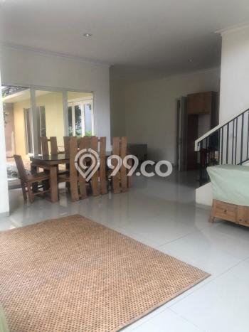 Disewakan! Rumah 4 Kamar Tidur &
4 Kamar Mandi di Alam Sutera, Tangerang Disewakan! Rumah 4 Kamar Tidur &
4 Kamar Mandi di Alam Sutera, Tangerang