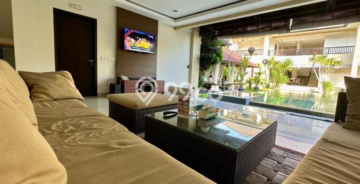 Dijual Vila di , Ukuran 1005m2m², Posisi Strategis Dijual Vila di , Ukuran 1005m2m², Posisi Strategis