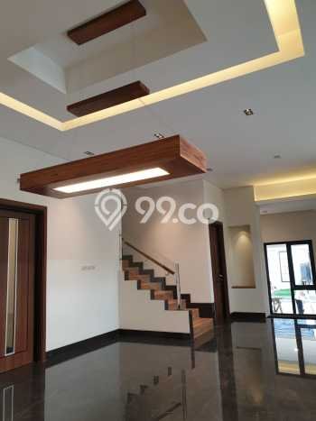 Dijual Rumah Mewah Exclusive di BSD, Tangerang Selatan Dijual Rumah Mewah Exclusive di BSD, Tangerang Selatan