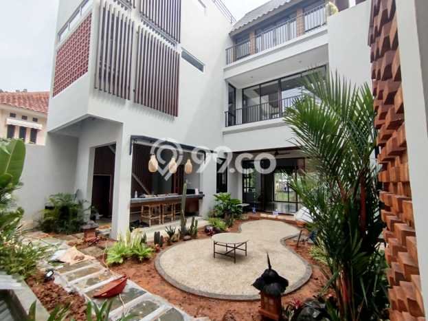 Jual Rumah Mewah Elegan Dengan View Eksklusif di BSD Puspita Loka, Tangerang Jual Rumah Mewah Elegan Dengan View Eksklusif di BSD Puspita Loka, Tangerang