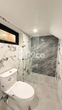 Rumah Elit Modern Tanpa Renovasi di BSD De Park Tangerang Rumah Elit Modern Tanpa Renovasi di BSD De Park Tangerang