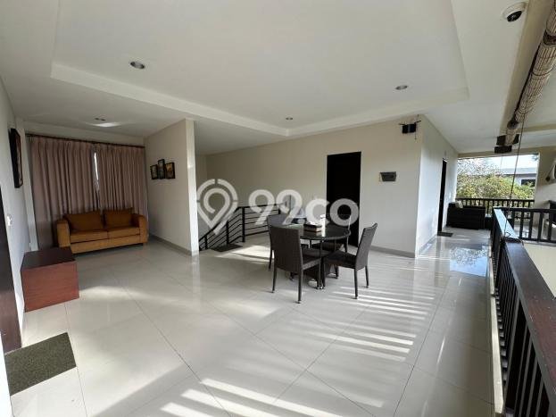 Dijual Vila di , Ukuran 1005m2m², Posisi Strategis Dijual Vila di , Ukuran 1005m2m², Posisi Strategis
