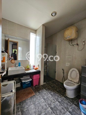 Rumah Elit Modern Siap Huni di BSD Tangerang Rumah Elit Modern Siap Huni di BSD Tangerang