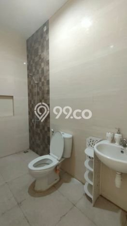 Hunian Cantik Modern Lb 180m2 di Rungkut, Surabaya Hunian Cantik Modern Lb 180m2 di Rungkut, Surabaya