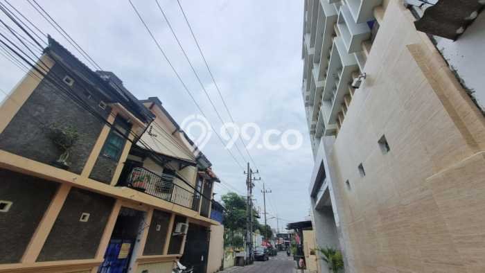 Peluang Investasi! Rumah Kost Dijual di Mulyorejo, Surabaya, 17 KT, 7 KM, Luas 140m2 Peluang Investasi! Rumah Kost Dijual di Mulyorejo, Surabaya, 17 KT, 7 KM, Luas 140m2