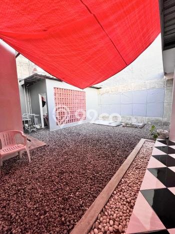 Dijual Rumah 5 Kamar Lokasi Strategis Bagus dan Strategis di Rungkut Dijual Rumah 5 Kamar Lokasi Strategis Bagus dan Strategis di Rungkut