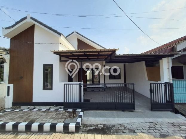 Rumah Strategis Modern Lb 120m2 di Rungkut, Surabaya Rumah Strategis Modern Lb 120m2 di Rungkut, Surabaya