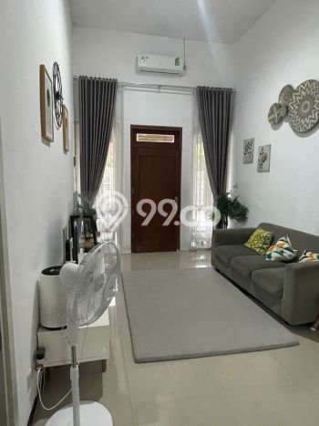 Rumah Modern Cantik 4 KT Siap Huni di Rungkut Rumah Modern Cantik 4 KT Siap Huni di Rungkut
