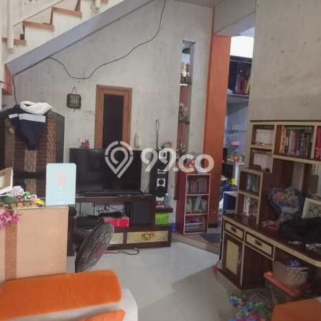 Dijual Cepat Rumah Favorit Siap Huni LB 98m2 di Rungkut, Surabaya Dijual Cepat Rumah Favorit Siap Huni LB 98m2 di Rungkut, Surabaya