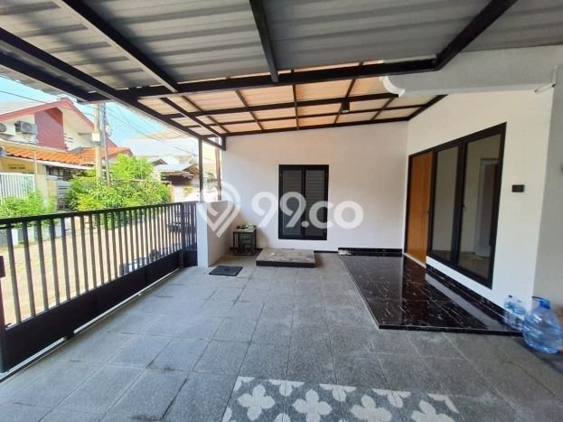 Rumah Strategis Modern Lb 120m2 di Rungkut, Surabaya Rumah Strategis Modern Lb 120m2 di Rungkut, Surabaya