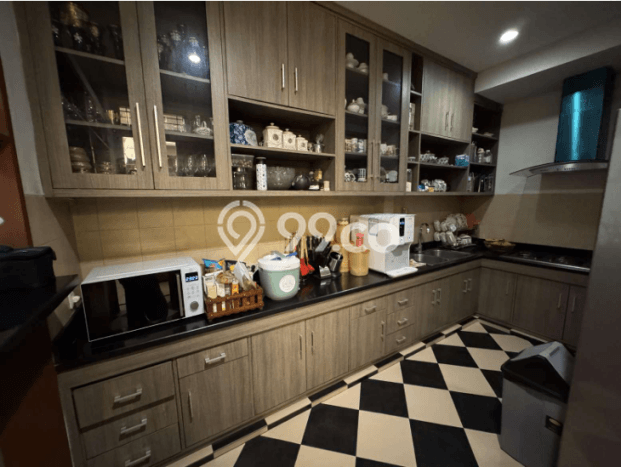 Hunian Mewah LB 308m2 Siap Huni Desain Elegan di Supratman, Bandung Hunian Mewah LB 308m2 Siap Huni Desain Elegan di Supratman, Bandung